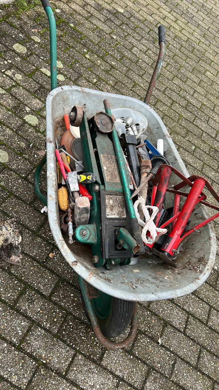 Altmetall profitabel entsorgen: Schrotthändler in Bottrop gesucht? Schrottabholung.org macht es möglich!