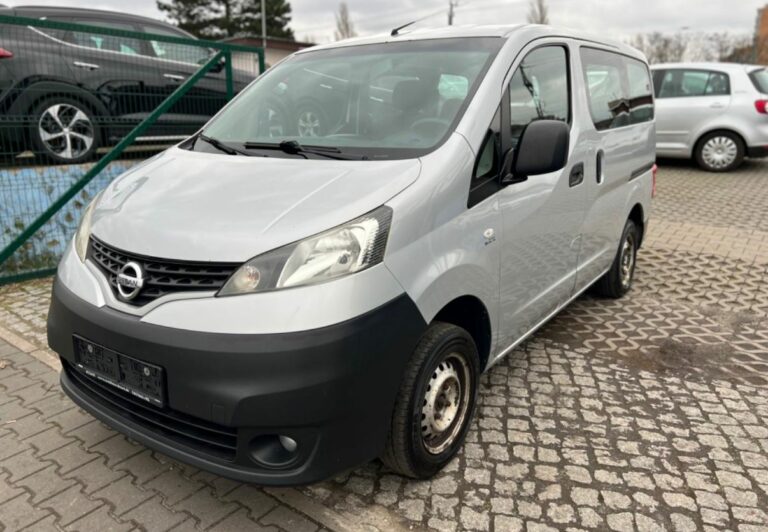 Materialvergleich bei Autofolien: Welche Folie passt am besten zu deinem Fahrzeug?