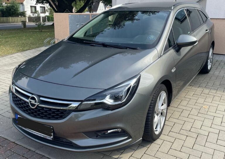 Kratzer entfernen leicht gemacht: So zauberst Du wieder Glanz auf Deinen Fahrzeuglack